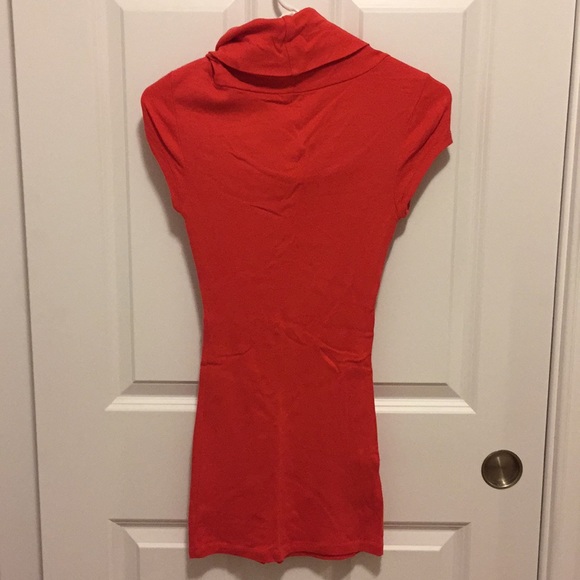 Cowl neck tunic - Picture 2 of 3